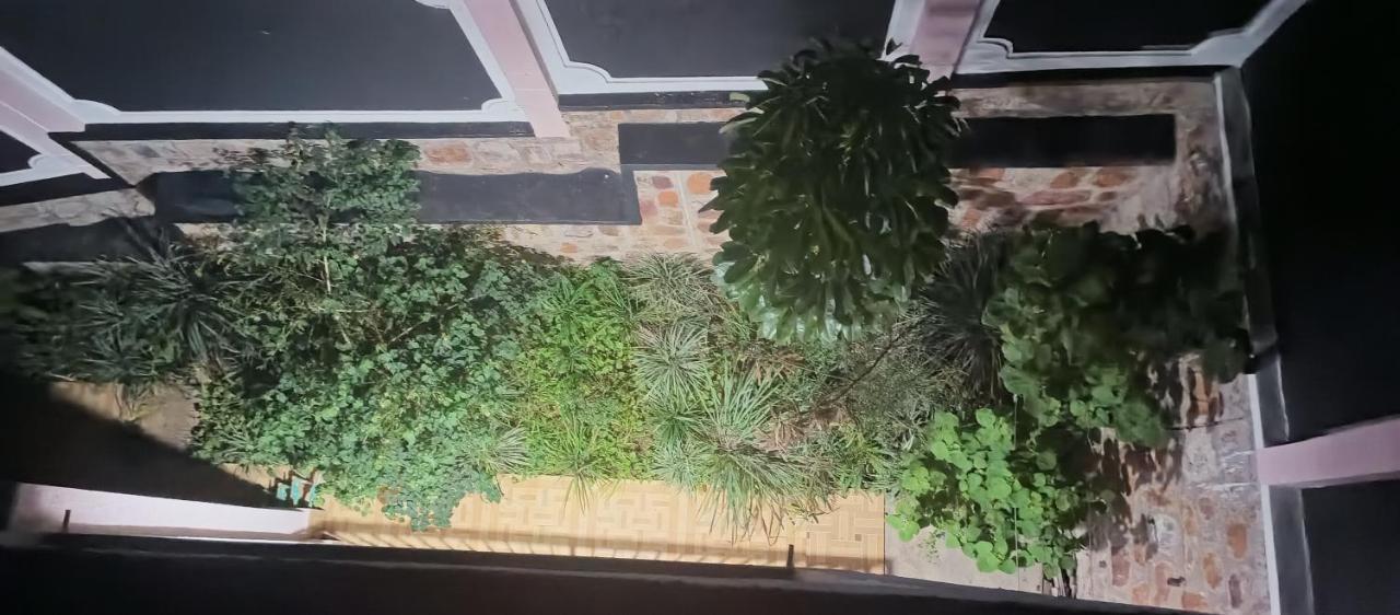 Puma Aparthotel - Nyarutarama Kigali Exteriör bild