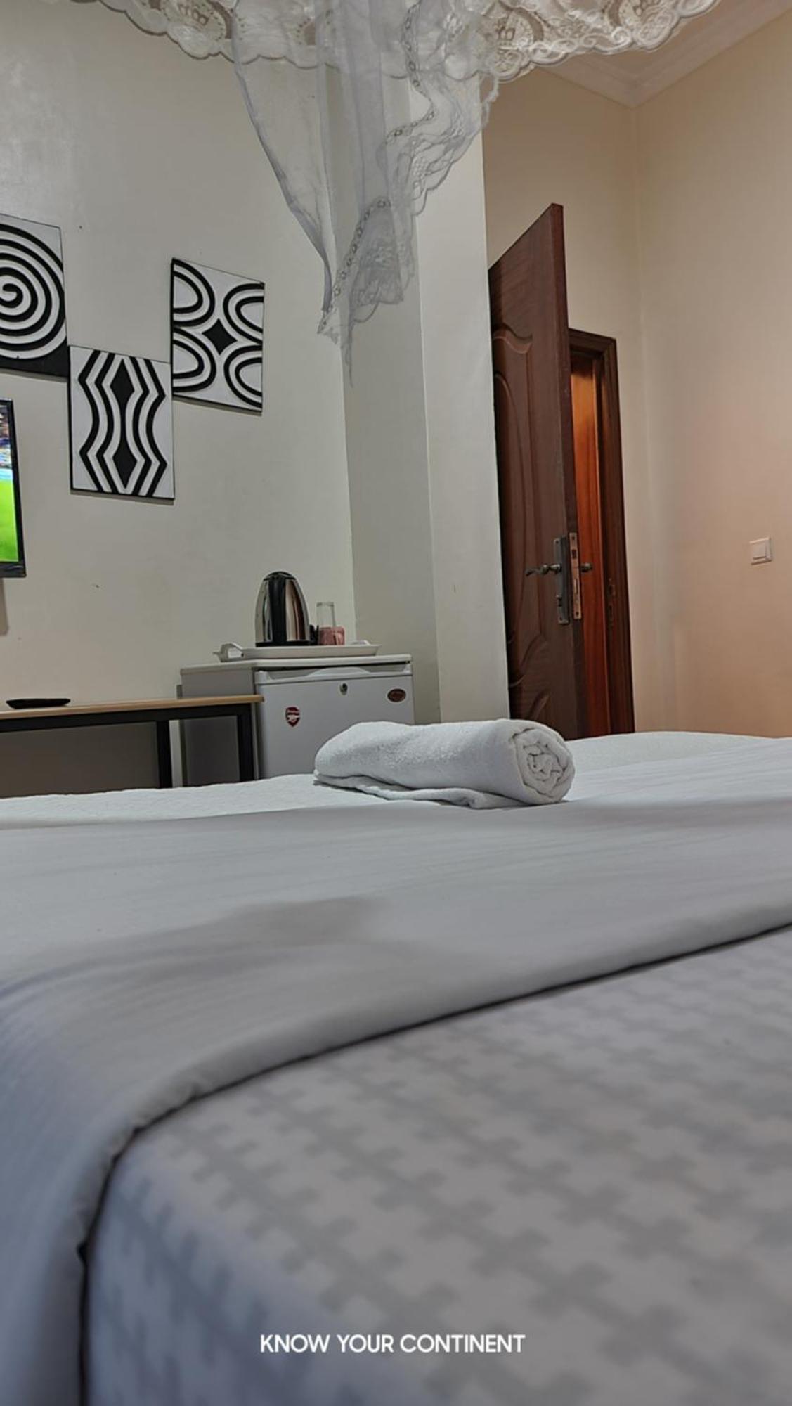 Puma Aparthotel - Nyarutarama Kigali Exteriör bild