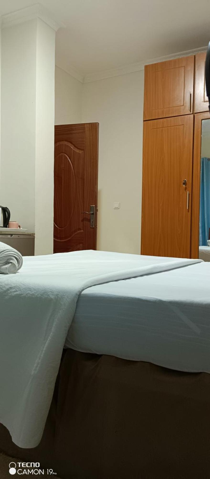Puma Aparthotel - Nyarutarama Kigali Exteriör bild