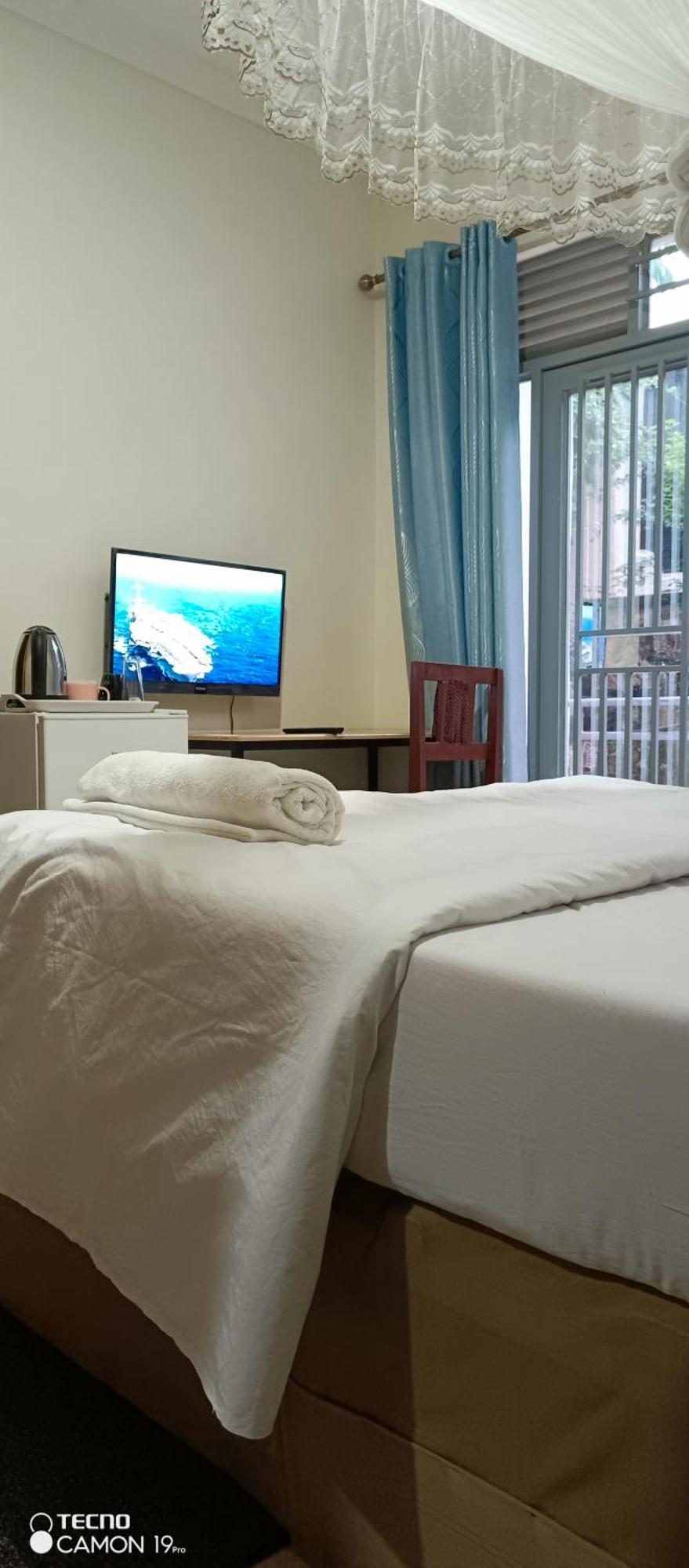 Puma Aparthotel - Nyarutarama Kigali Exteriör bild